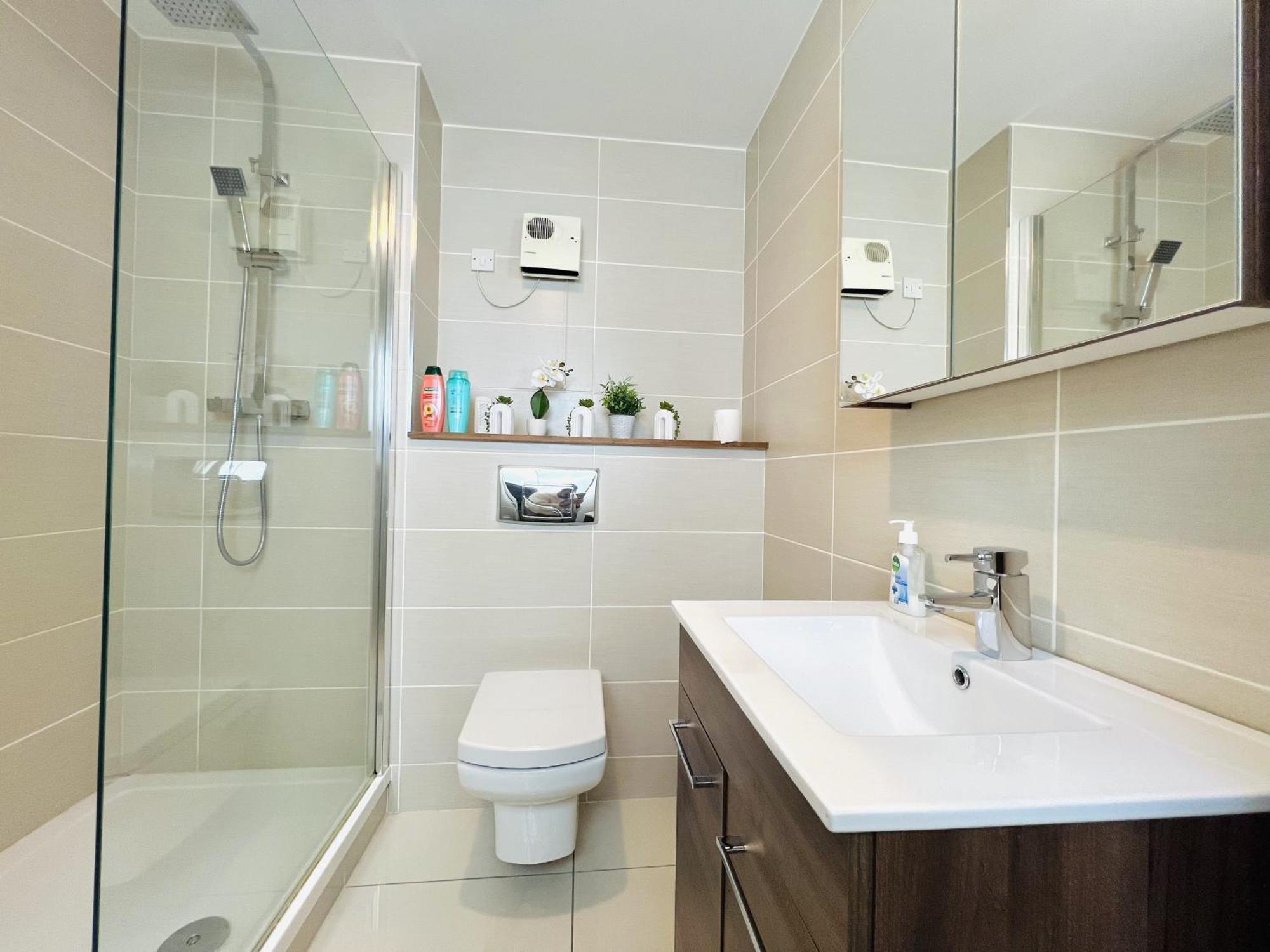 Lovely Spacious Apartment At Temple Bar 더블린 외부 사진